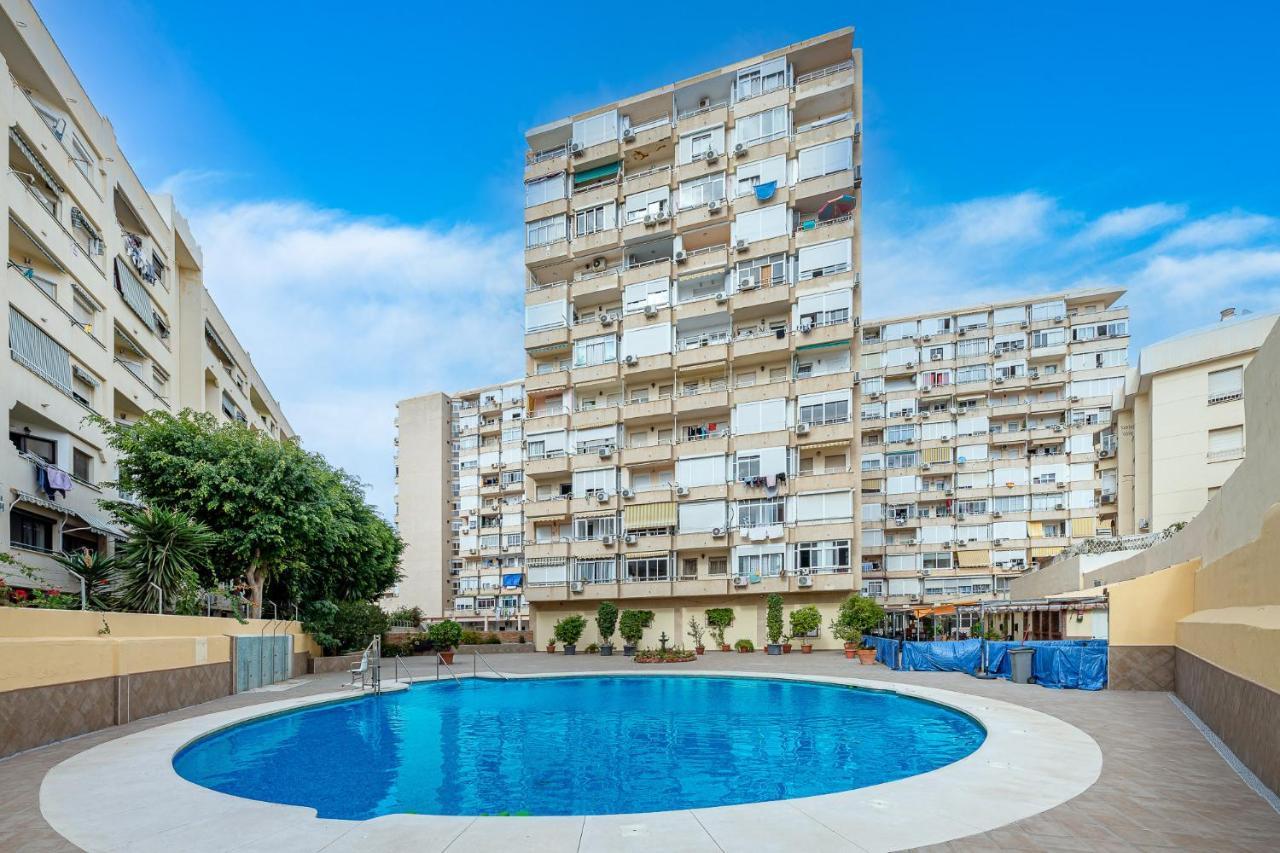 797 - Hermoso Reformado En V Torremolinos